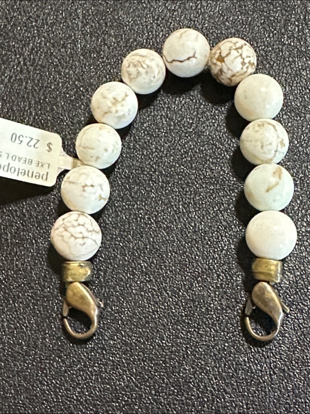 L&E Ivory White Magnesite Round Gemstone Extender